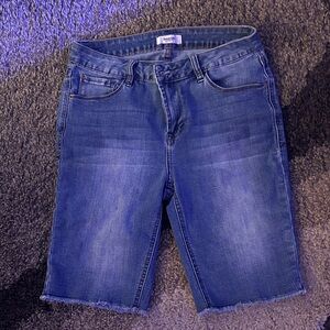 Kensie Indigo Denim Shorts